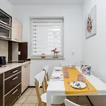 Sleepway -garbary 95-101d * Poznaň
